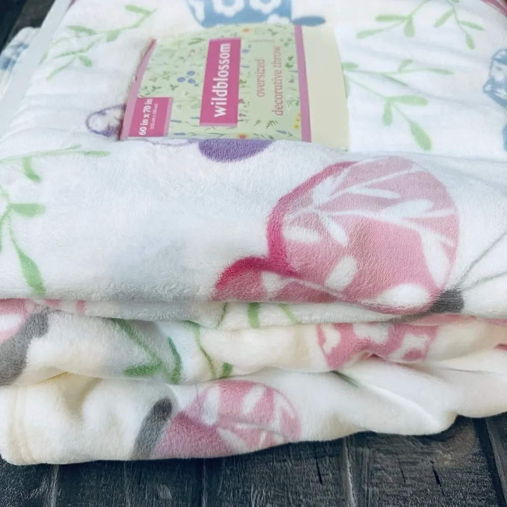 Easter Bunny Rabbit Butterfly Print Plush Throw Blanket